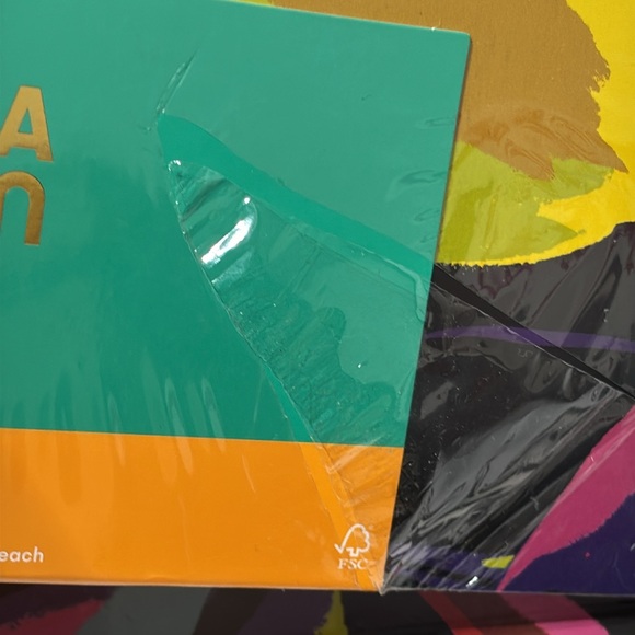 Tabitha Brown LIMITED EDITION Letter Size File Folders Set of 6 Bundle of 3 - Picture 10 of 10